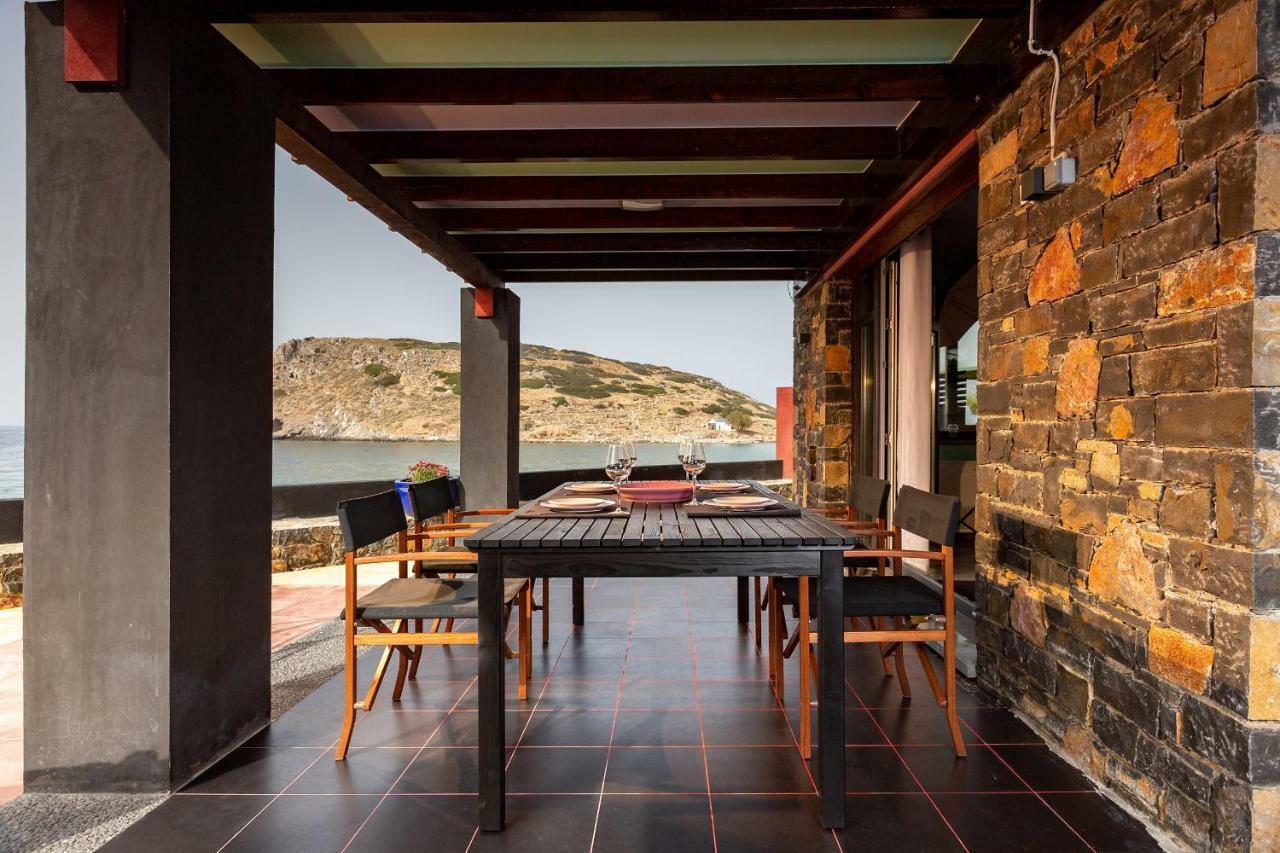 Villa Menelaos Мохлос Екстериор снимка
