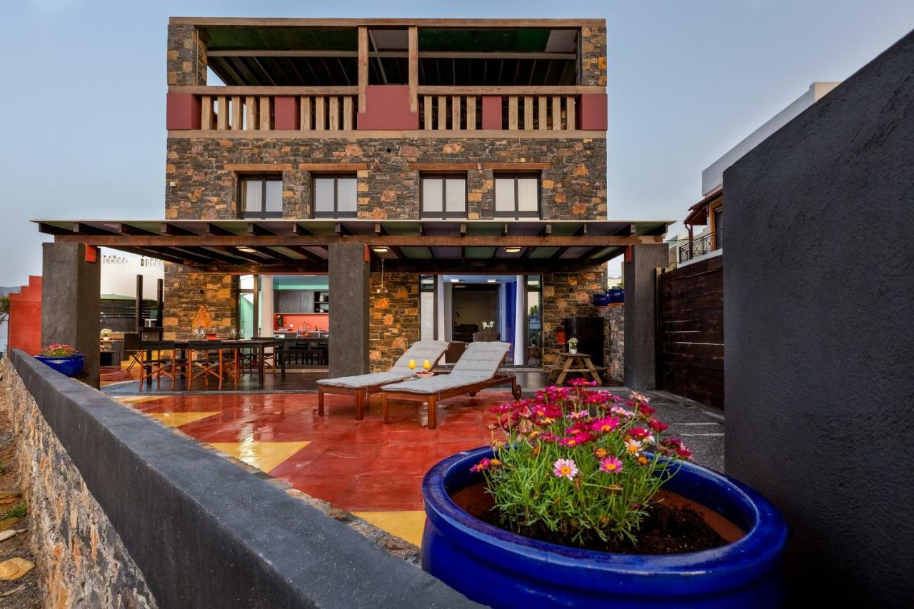 Villa Menelaos Мохлос Екстериор снимка
