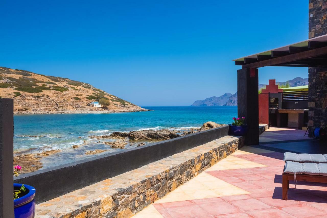 Villa Menelaos Мохлос Екстериор снимка